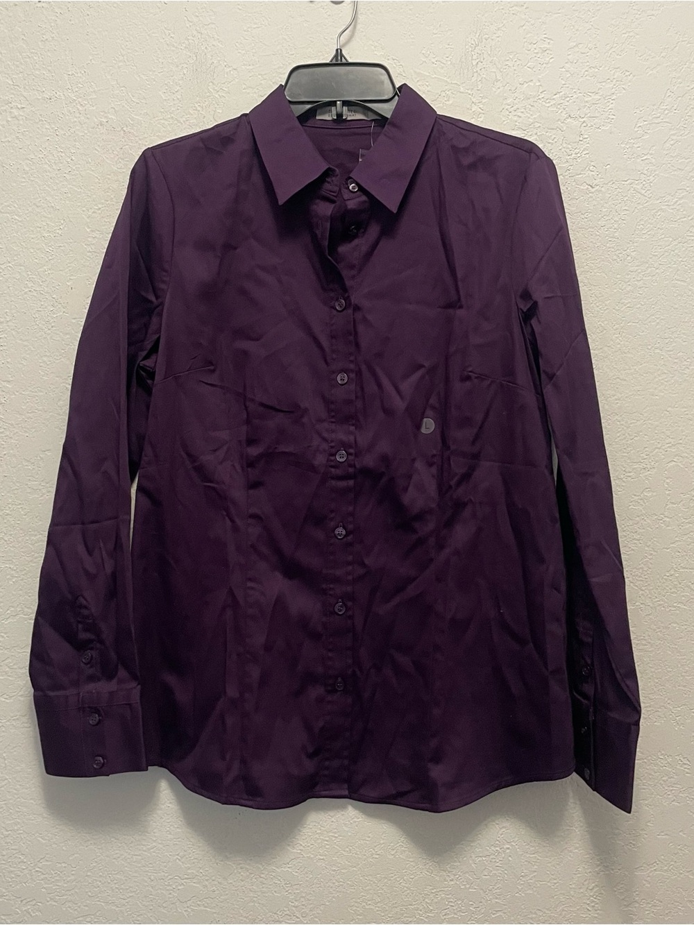 The Limited Essential Shirt Womens L Purple Plum Button Down Long Sleeve NEW